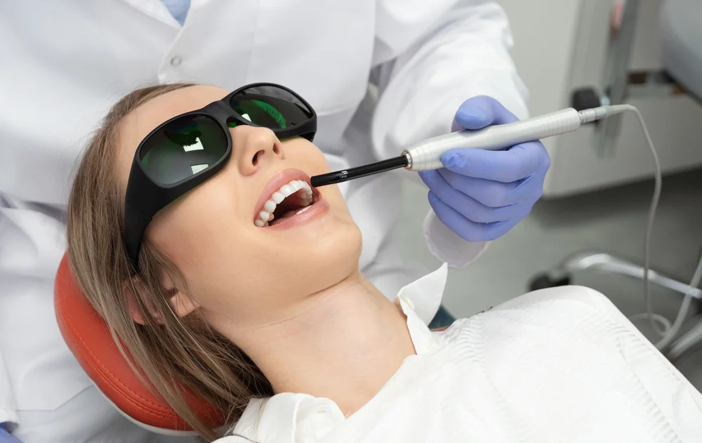 Best-Plasma-Teeth-Whitening-dubai
