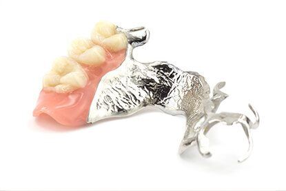 Removable Dentures 5 dentures chrome material Removable Dentures